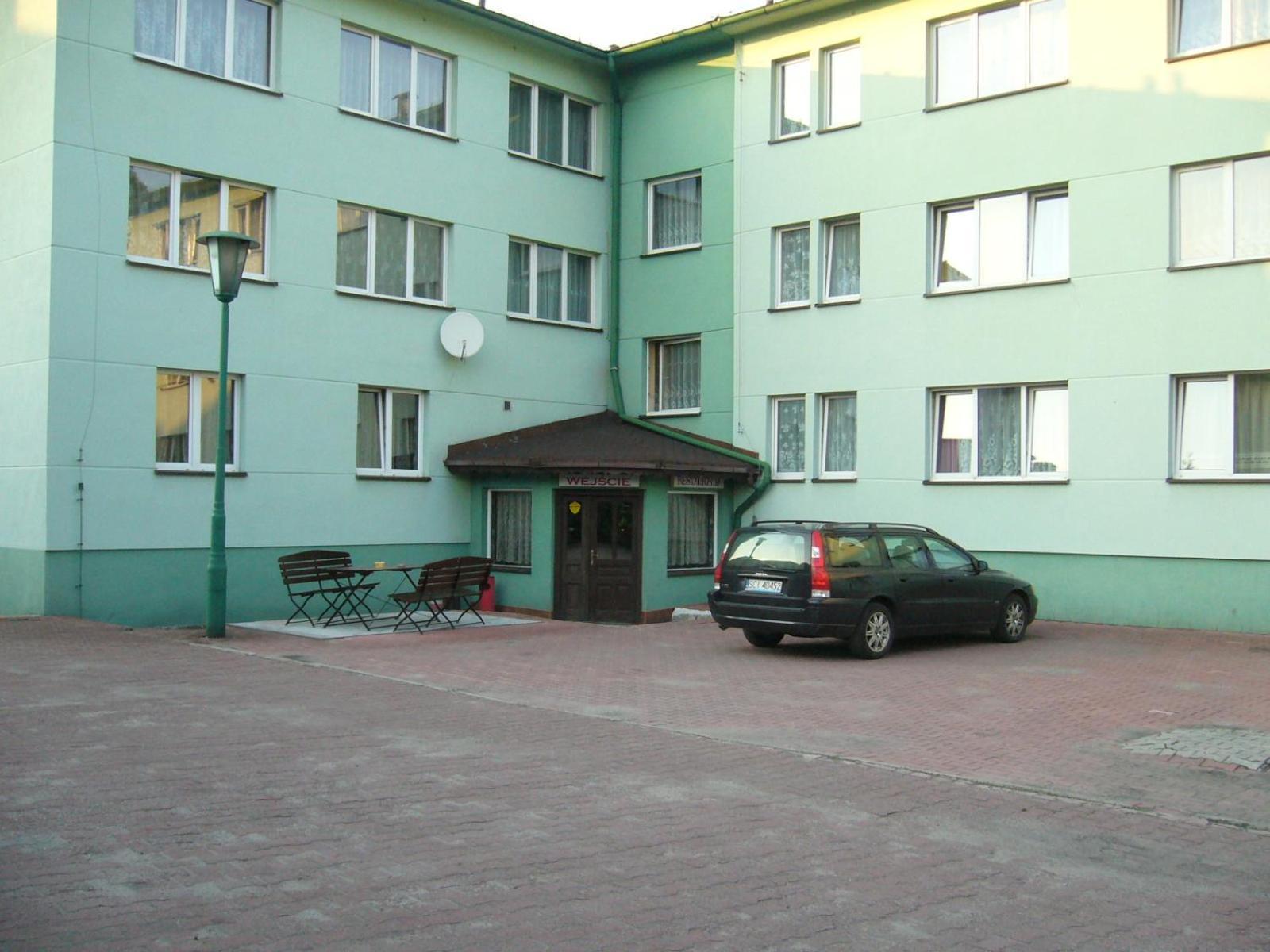 Karet Obiekt Hotelowy Skoczow Exterior photo